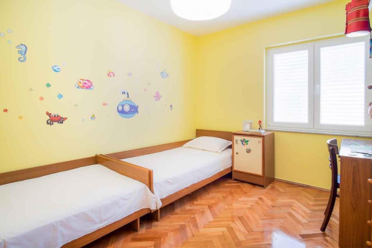Apartments In Vrbnik/Insel Krk 36002 Dış mekan fotoğraf